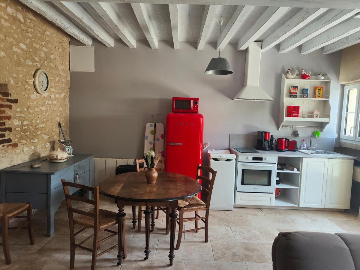 La Petite Maison Dans La Foret Gy-en-Sologne ภายนอก รูปภาพ