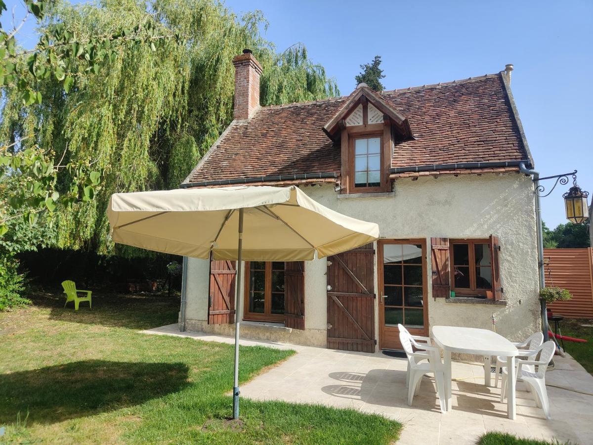 La Petite Maison Dans La Foret Gy-en-Sologne ภายนอก รูปภาพ